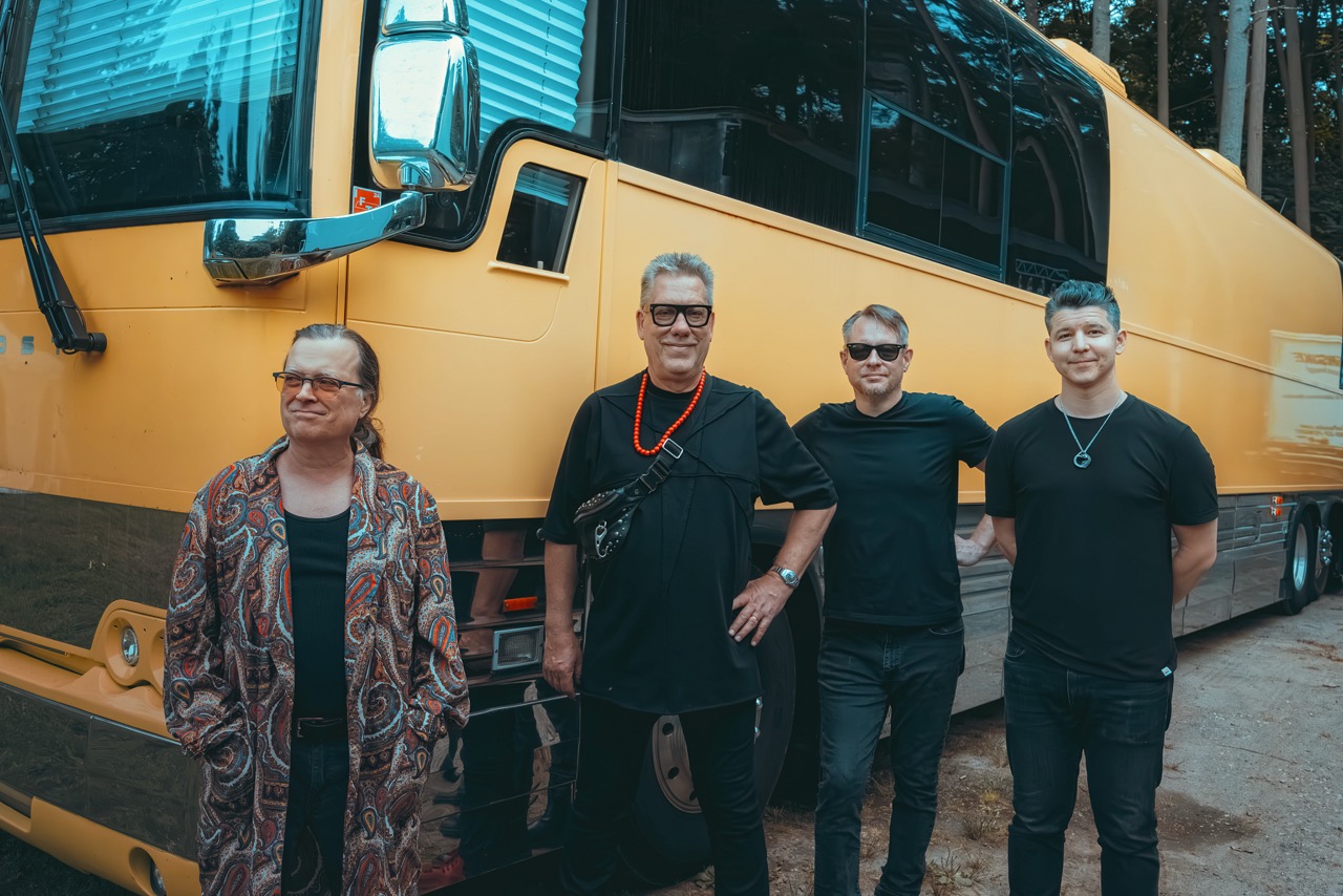 Violent Femmes with Living Colour at Outer Harbor Live at Terminal B